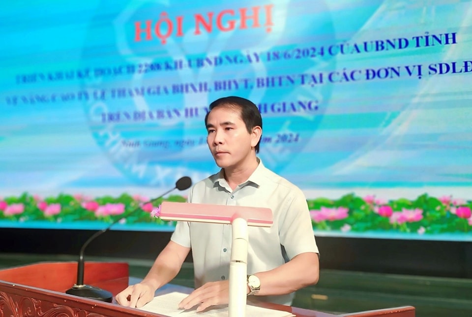 https://ninhgiang.haiduong.gov.vn/vi-vn/2024/PublishingImages/BHXH%20BHTN%202024/3.jpg